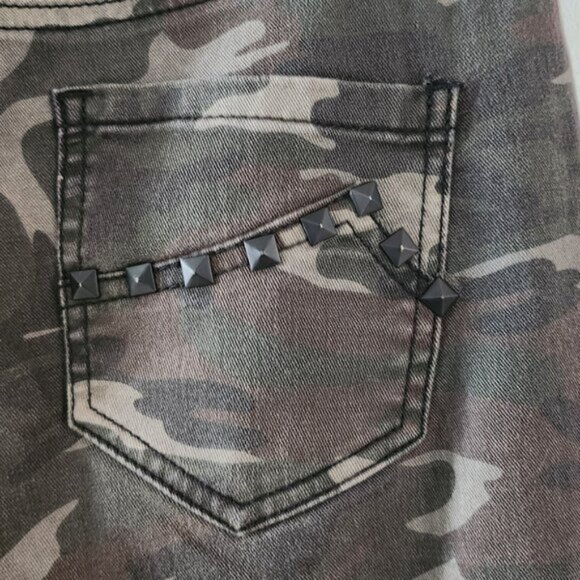 Bad Ass Distressed Skinny Army Pants Studded Pockets and Ruched Hem Size 0 b14 - Picture 4 of 7
